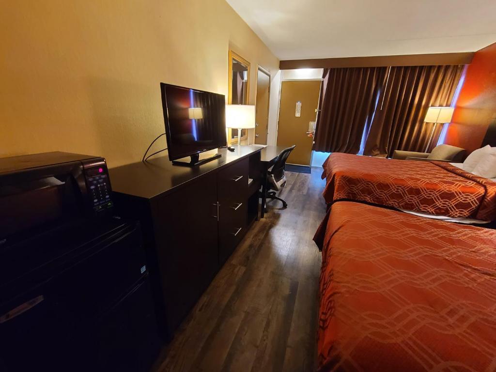 Days Inn By Wyndham Perrysburg Toledo Eksteriør billede